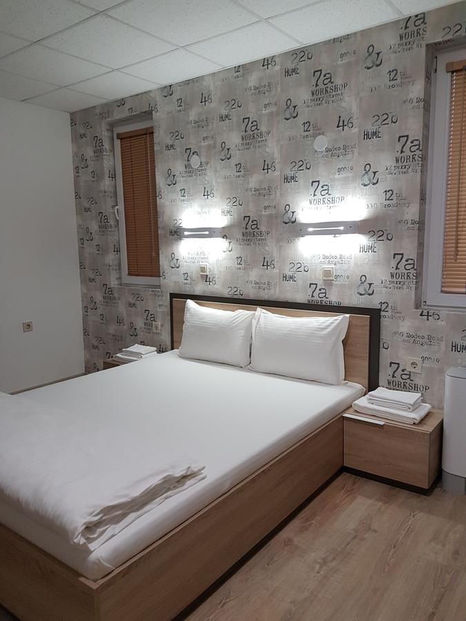 Pansion Storgozia Aparthotel Pleven Exterior foto